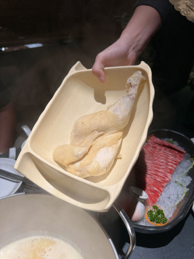 深圳必食明星最愛 招牌花膠雞湯