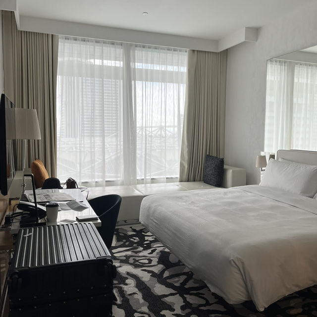 JW Marriott Singapore, Where Art and a Getaway Meet 