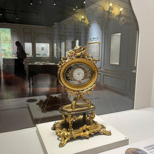 Explore the Unprecedented Collaboration Exhibition-‘Beauty Speaks for Itself’
