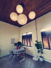 คาเฟ่ดึกเก่า :Apollo Cafe