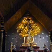 วัดสิรินธรวรารามภูพร้าว (วัดเรืองแสง)
