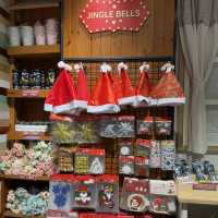 Holiday Magic Unwrapped at The Green Party