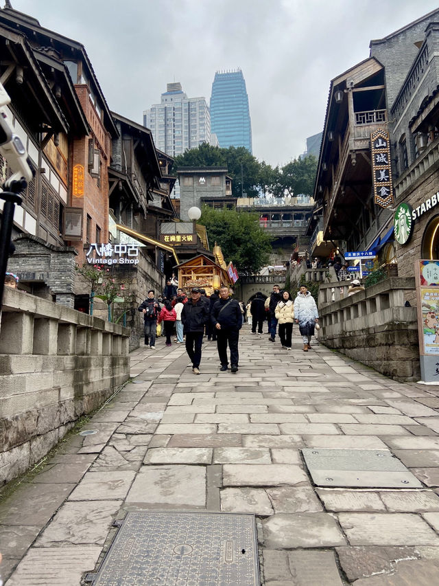 🏮🚶🏻🚶🏼‍♀️踏足重慶十八梯🔥🔞🪜
