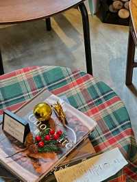 Wyndows Café