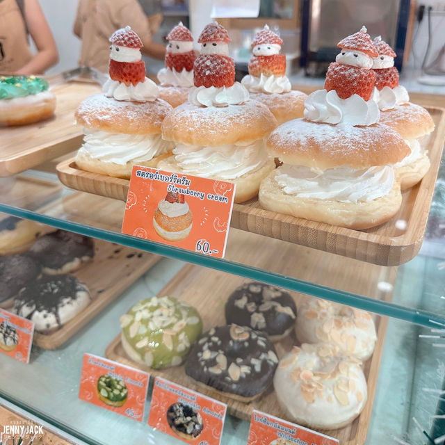 #คาเฟ่คริสต์มาส #Kyotoshicafe #Chonburi 