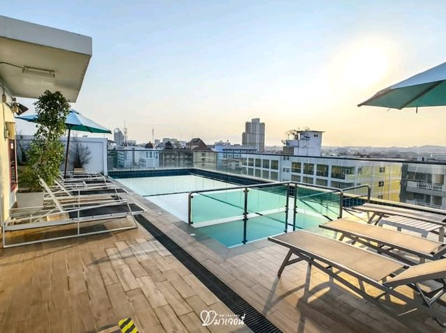 Holiday Inn Express ที่พักใจกลางพัทยาราคาดี