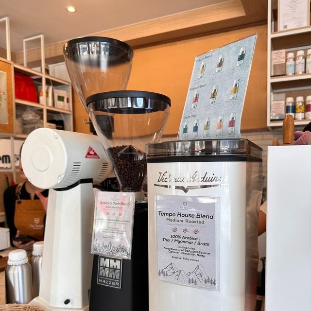 🍵 The Tempo Coffee Bar & Cafe