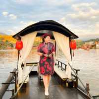 กินติ่มชา จิบชา ล่องเรือบ้านรักไทย