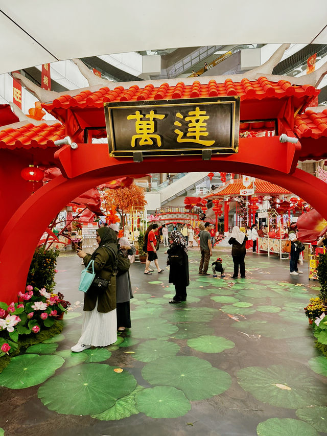 A Grand CNY 2025 at 1 Utama! 🏮🐍