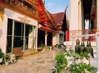 泰國曼谷市中心湄南河畔著名皇家寺廟景點：Wat Phlapphla Chai，適合打卡拍照📸冥想