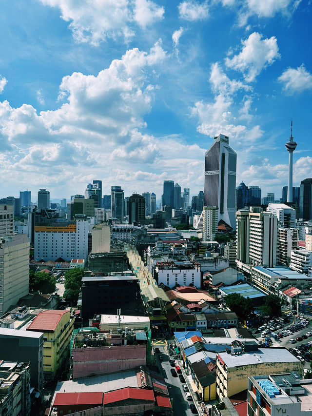 Chic Comfort at Four Points by Sheraton KL Chinatown