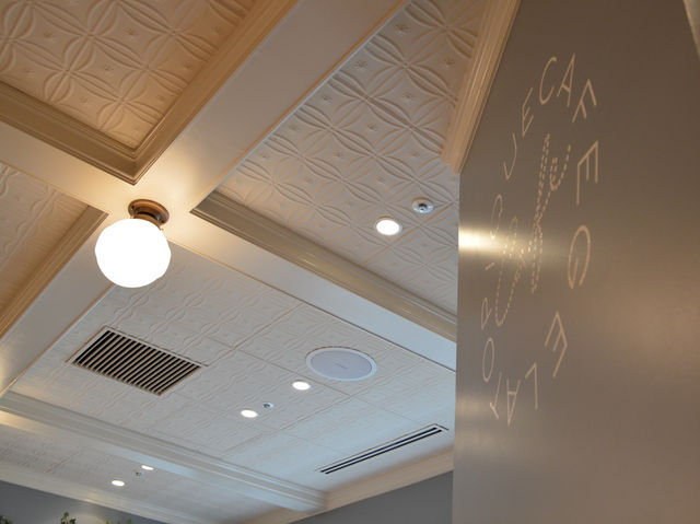 A Cozy and Charming Visit to Gelato Pique Café Bio Concept