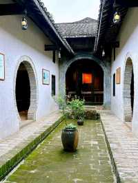 Discover the Gateway of Qin and Chu: Your Ultimate Travel Guide to Shangjin Ancient City!