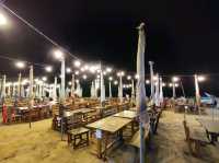 ร้านอาหารติดทะเลระยอง บนหาดแม่รำพึง