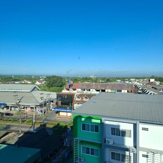LEE HOTEL ที่พัก Low rise ในสุราษฎร์