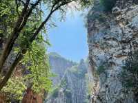 มนต์เสน่ห์แห่งขุนเขาหินปูน วิวสวยอลังการที่ต้องไป