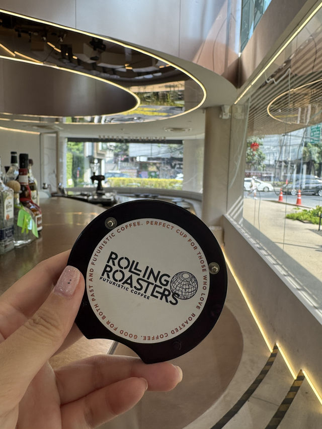 Roll into Rolling Roasters on Ekamai Road