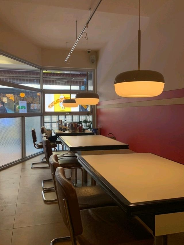 [🇰🇷釜山] 居酒屋「배대포차」: 数々の絶品お酒と料理を楽しむ