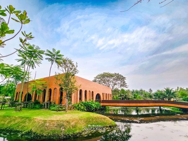 Sriphala Amphawa 