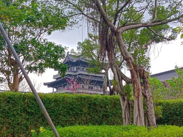 Guangzhou Cultural Center (New Building) 廣州市文化館(新館