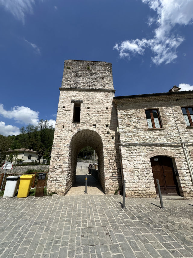意大利🇮🇹超美小鎮真加🏞️