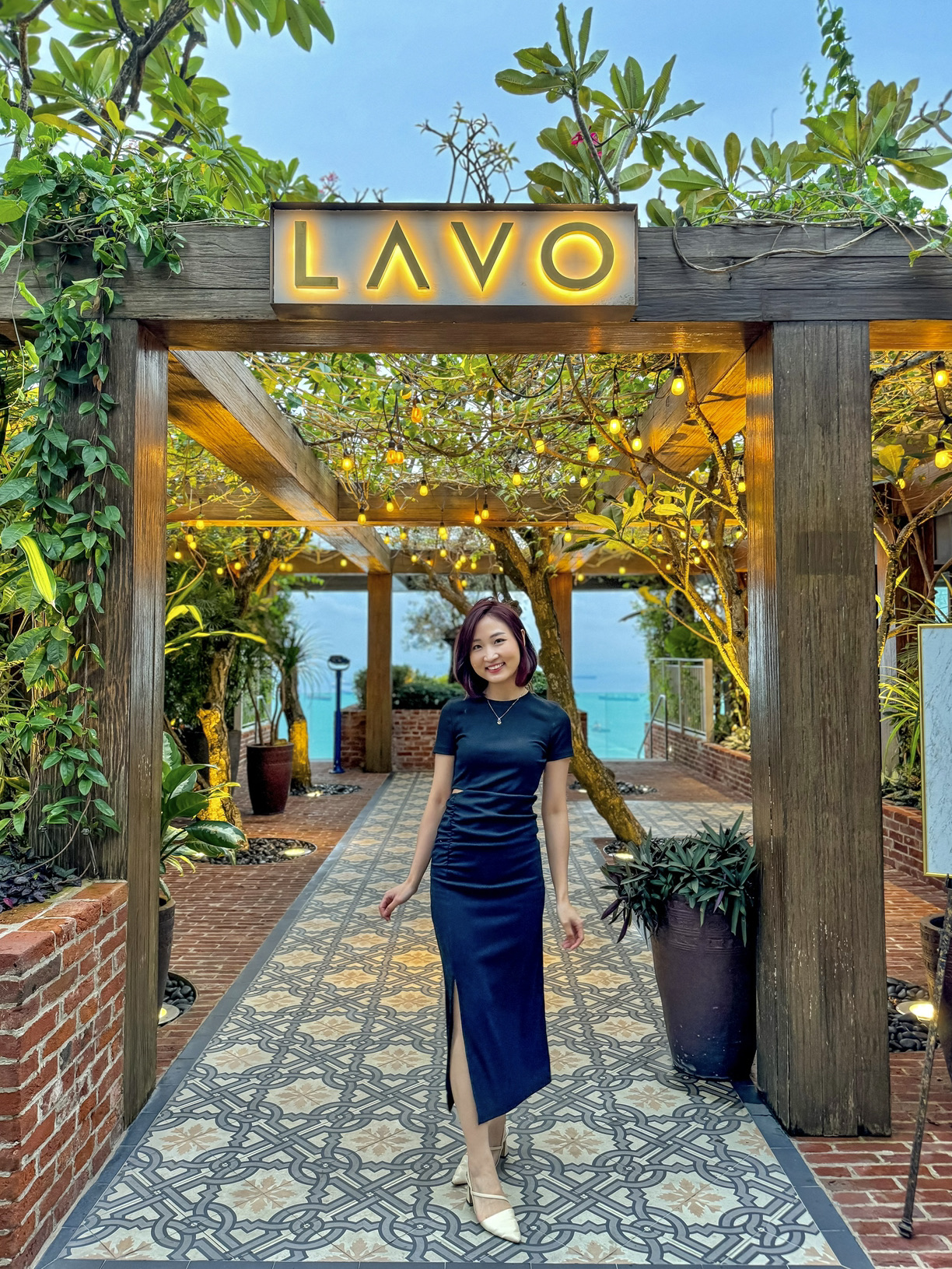 lavo singapore dress code for ladies 2026 Recommended Guides in Coastal Italian Restaurant & Rooftop Bar (Updated September)| Trip Moments category:special_occasion/wedding/women