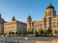 Title: Liverpool in Full Color: From Beatles Beat to Riverside Bliss