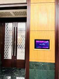 Mandarin Oriental Kuala Lumpur: A Pinnacle of Luxury and Business Excellence