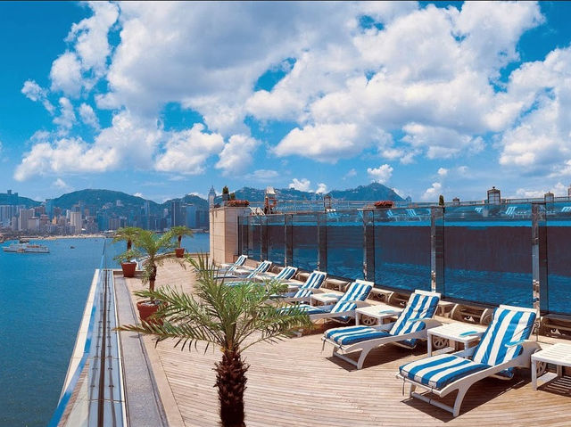 🌉 “창밖엔 빅토리아 하버, 안에는 완벽한 휴식 – Harbour Grand Hong Kong”