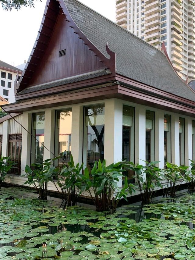 🌿 Tranquil Luxury in the Heart of Bangkok: The Sukhothai Hotel 🌿