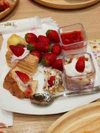 ホテル志戸平いちごビュッフェ