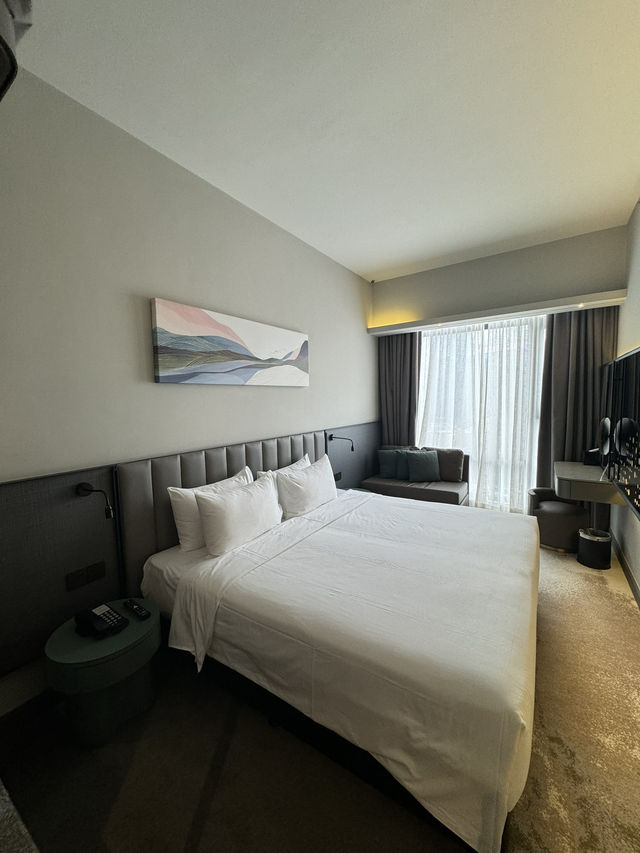 รีวิวโรงแรม Sleeping Lion Suites KL
