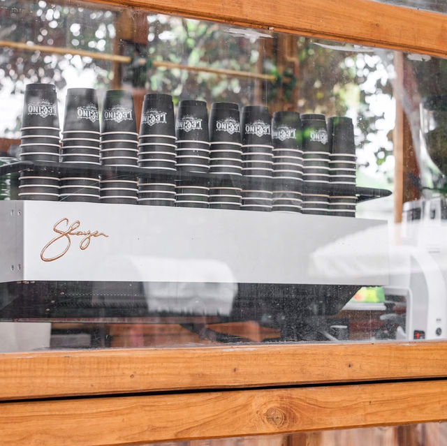 📍 Lecino Backyard Cafe 🏔️☕️🍰 ~เขาใหญ่~