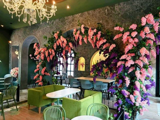 ChiCha Cafe & Cuisine คาเฟ่น่ารักแบบคิ้วตี้