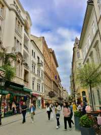 Strolling Into Sophistication: Ernst Gallery & Budapest’s Hidden Elegance