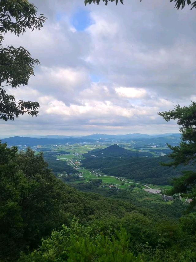 Short Climb, Sweet Views
