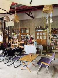 Niji Cafe 