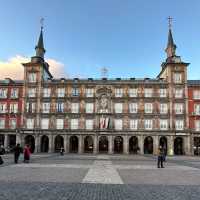 🏛️✨ Plaza Mayor: Madrid’s Grand Heart of History & Habsburg Charm