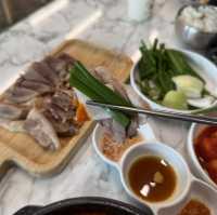 수원 인계동 24시 해장국 오늘도마순대국