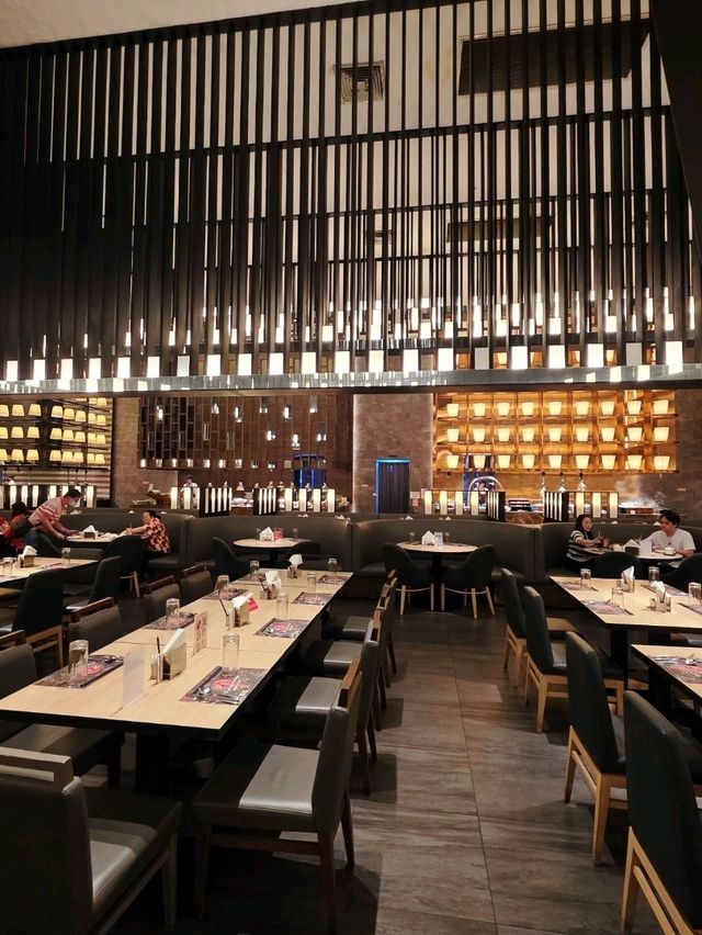A Buffet Paradise by the River: Great Harbour ICONSIAM 