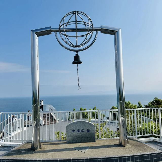 Hokkaido's Summer Charm: A Day Trip to Lake Toya! ☀️🍃