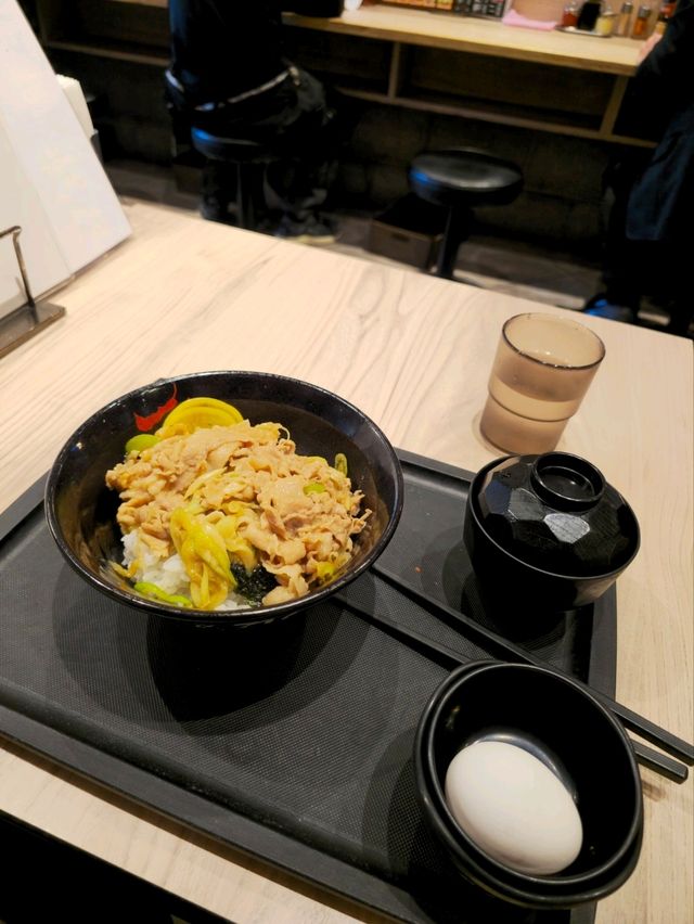 해외여행 삿포로 부타동 맛집 Densetsu No Sutadon'ya