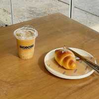 A Bold Blend of Flavor and Atmosphere