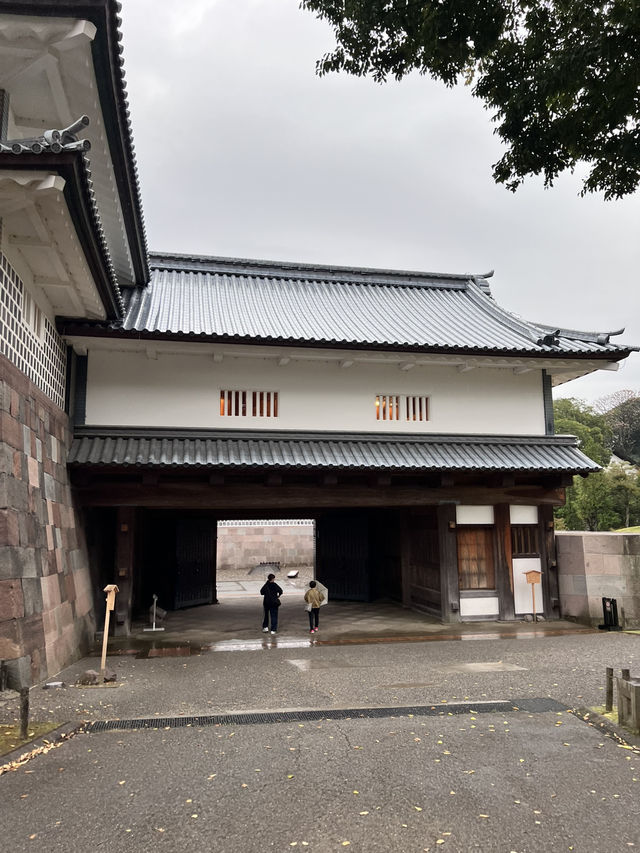  🇯🇵【金澤靜謐時光．走進歷史的懷抱】 📍金澤城公園｜石川縣・日本