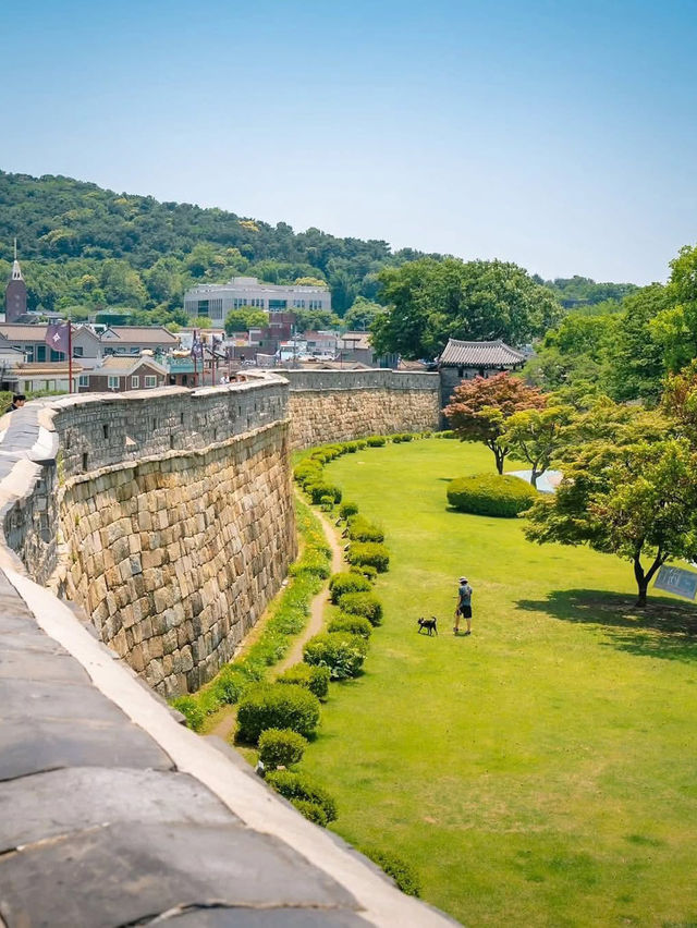 Hwaseong Fortress 