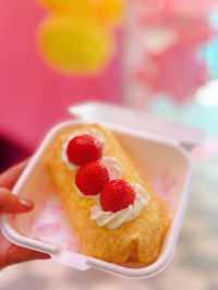 Sweet Pink Vibes at Knotted Café: Busan’s Must-Try Dessert Spot