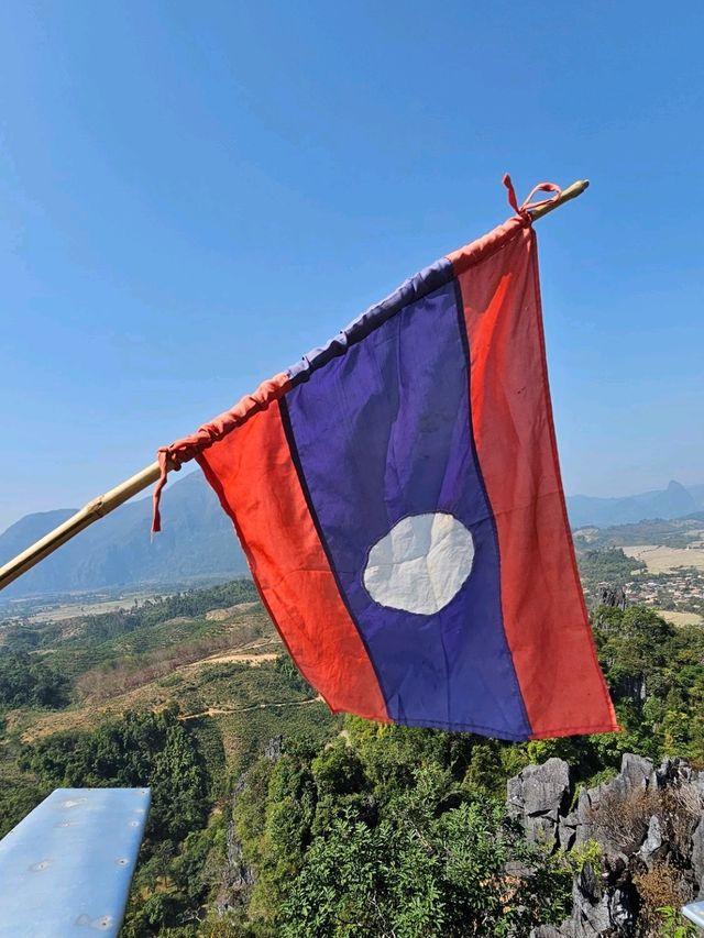 Vang Vieng Vibes: Where Adventure Meets Serenity