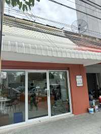 Juns Juice Bar (Jusu Juice Bar)