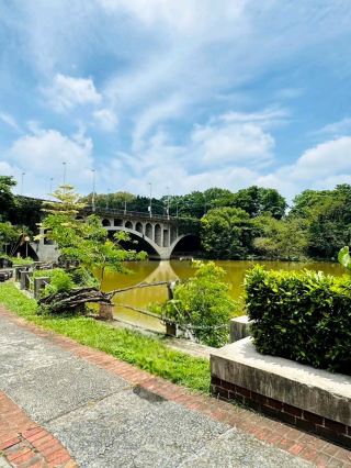 A Walk Down "Meteor Garden" Lane - Ying De University (NCCU, Chiayi)
