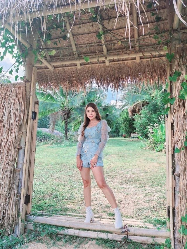 ชิราคาวาโกะ คาเฟ่ สวนผึ้ง